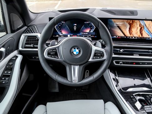 New 2026 BMW X5 xDrive40i w/ M Sport Package image 10