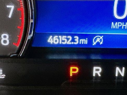 Used 2024 Ford Explorer XLT w/ Equipment Group 202A image 19