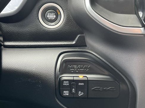 Used 2021 RAM 2500 Big Horn w/ Level 1 Equipment Group image 24