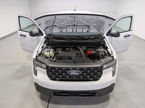 Used 2025 Ford Maverick XL w/ 4K Tow Package image 12