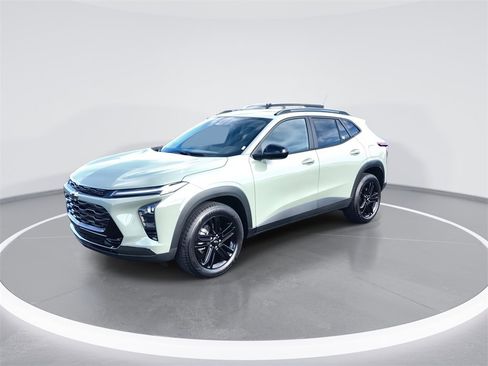 New 2026 Chevrolet Trax ACTIV w/ Sunroof Package image 4