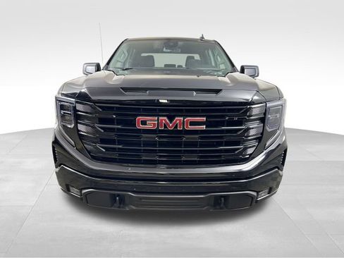 Used 2023 GMC Sierra 1500 Elevation image 9