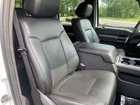 Used 2012 Ford F250 Lariat w/ Chrome Pkg AWD/4WD image 26