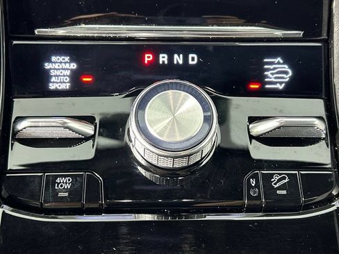 Used 2022 Jeep Grand Cherokee Summit AWD/4WD image 24