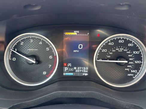 Used 2024 Subaru Forester Premium AWD/4WD image 6