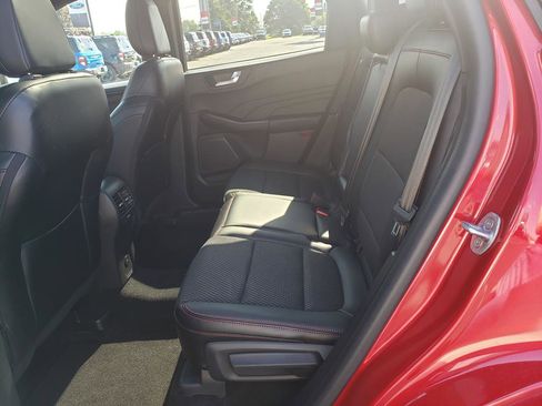 Used 2024 Ford Escape ST-Line w/ Tech Pack #1 AWD/4WD image 12