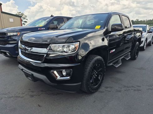 Used 2020 Chevrolet Colorado Z71 w/ Z71 Midnight Edition AWD/4WD image 1