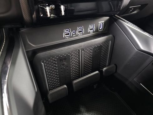 Used 2026 RAM 1500 Limited AWD/4WD image 33