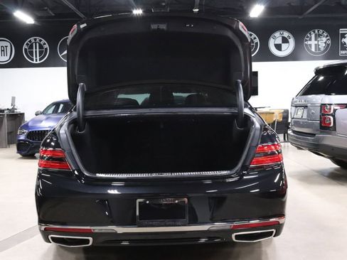 Used 2020 Genesis G90 3.3T Premium image 24