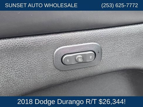 Used 2018 Dodge Durango R/T w/ Technology Group AWD/4WD image 30