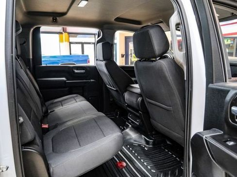 Used 2021 Chevrolet Silverado 3500 LT image 31