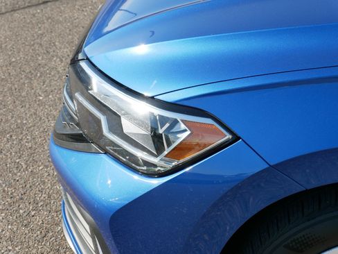 Certified 2024 Volkswagen Jetta Sport image 16