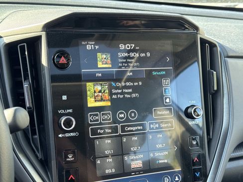 Certified 2025 Subaru Crosstrek 2.5i Limited w/ Crosstrek Mirror Package image 25