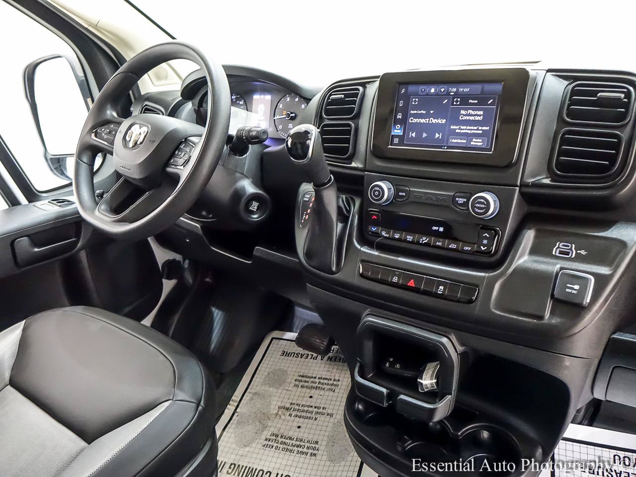 Used 2025 RAM ProMaster 2500 w/ Convenience Group FWD image 18