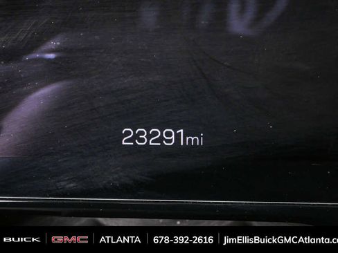 Used 2025 GMC Yukon Denali AWD/4WD image 12