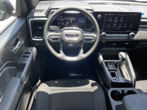 New 2025 GMC Canyon Elevation w/ Convenience Package image 17