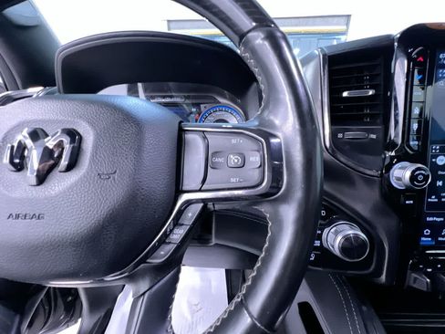 Used 2022 RAM 1500 Limited w/ Night Edition AWD/4WD image 20
