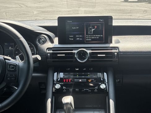Used 2025 Lexus IS 350 F Sport RWD image 31