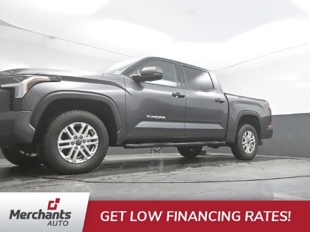 Used 2022 Toyota Tundra SR5 AWD/4WD image 39