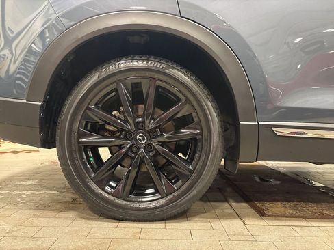 Certified 2023 MAZDA CX-9 Carbon Edition image 31