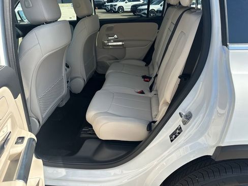 New 2026 Mercedes-Benz GLB 250 4MATIC image 23