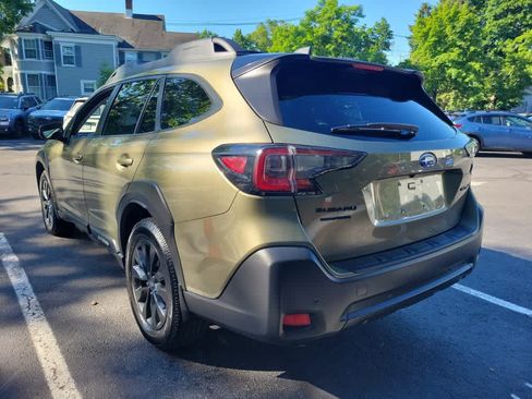 Certified 2023 Subaru Outback Onyx Edition AWD/4WD image 6
