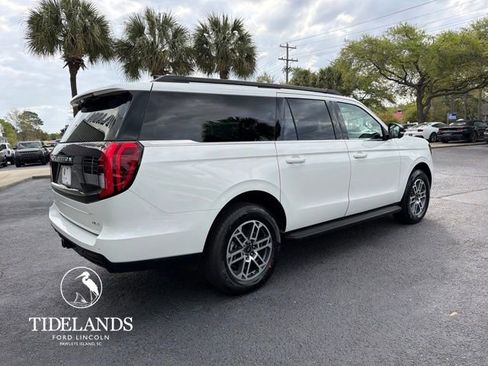 New 2026 Ford Expedition Max Active RWD image 7