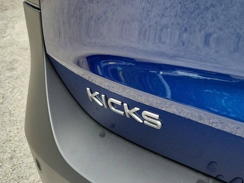 New 2026 Nissan Kicks SR AWD/4WD image 10