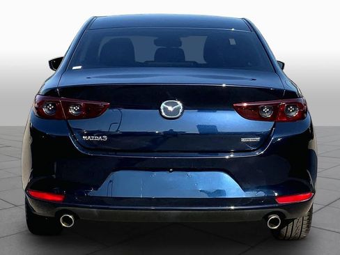 Used 2020 MAZDA MAZDA3 Sedan w/ Select Package FWD image 4