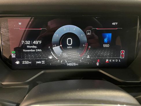 Certified 2025 GMC Acadia Elevation image 31