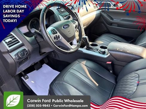 Used 2013 Ford Explorer XLT AWD/4WD image 12