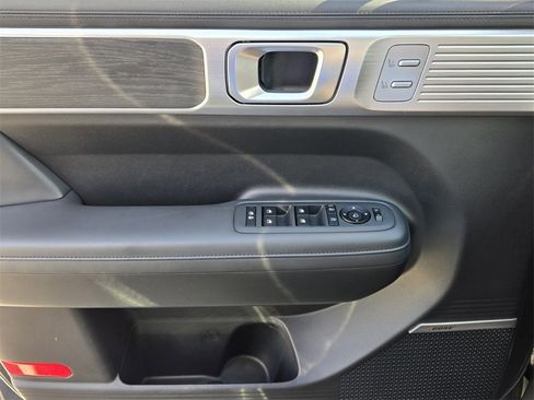 Certified 2024 Hyundai Santa Fe Limited image 30