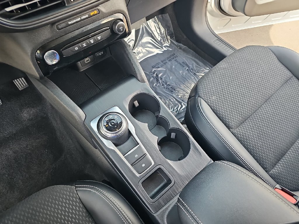 Used 2025 Ford Escape SE FWD image 26