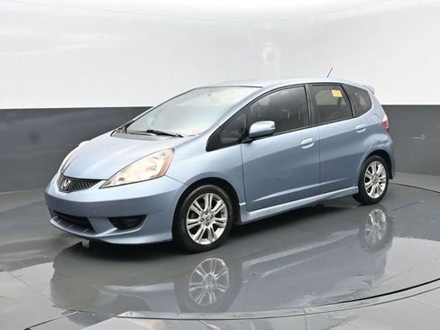 Used 2011 Honda Fit Sport image 2