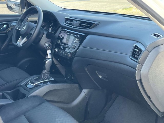 Used 2017 Nissan Rogue S FWD image 24