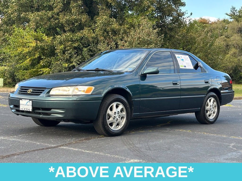 Used 1998 Toyota Camry LE FWD image 3