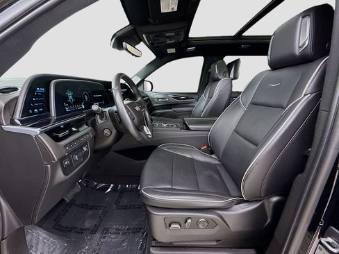 Used 2021 Cadillac Escalade ESV Sport w/ Driver Assist Tech Package image 22