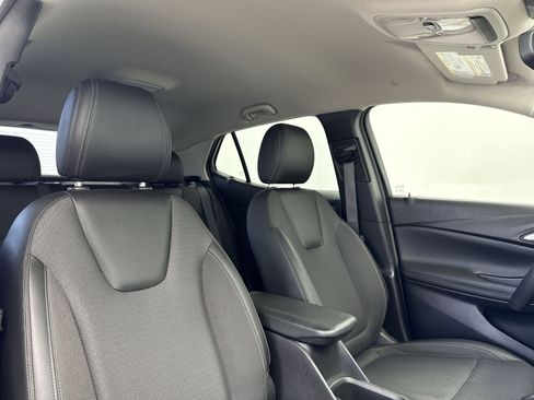 Used 2022 Buick Encore GX Select image 31