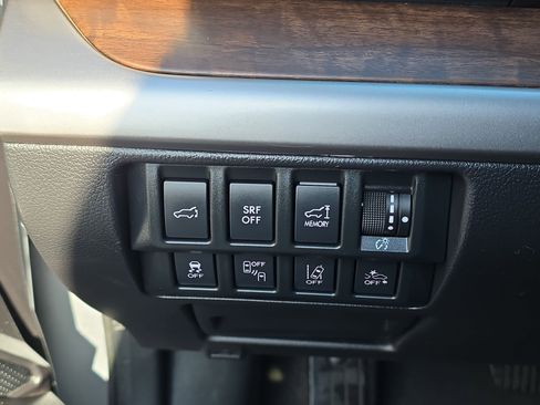 Used 2016 Subaru Outback 2.5i Limited image 24