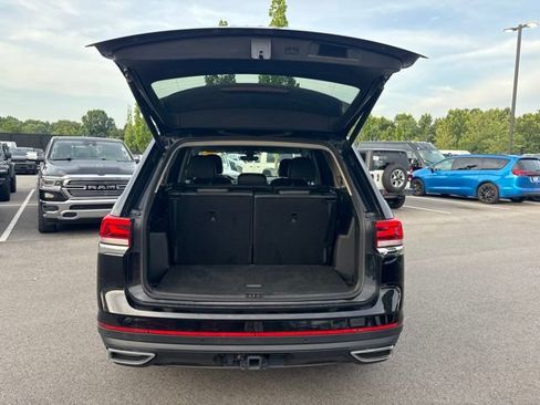 Used 2025 Volkswagen Atlas SE FWD image 10