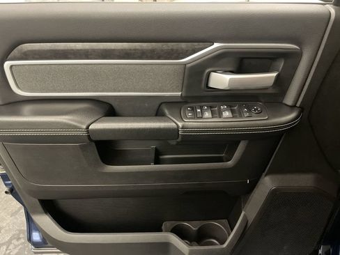 Used 2021 RAM 3500 Big Horn w/ Level 2 Equipment Group AWD/4WD image 15