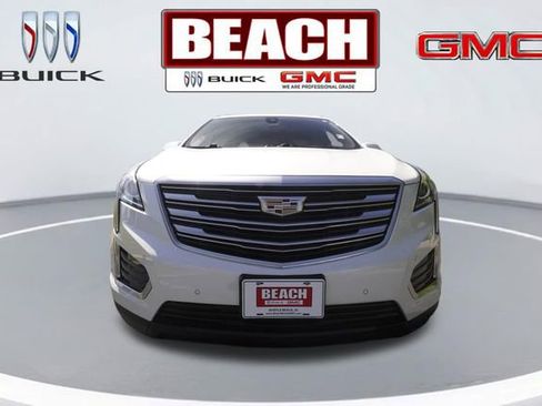 Used 2018 Cadillac XT5 Luxury w/ Driver Awareness Package image 8