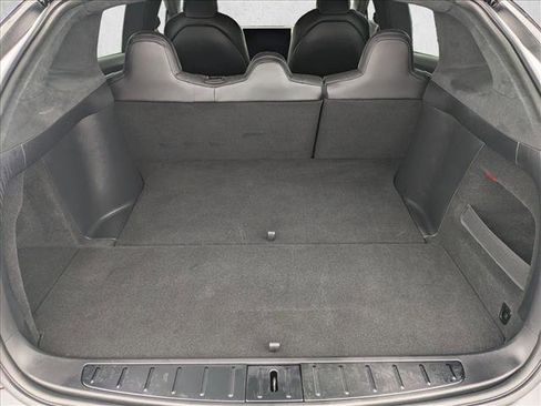 Used 2023 Tesla Model X AWD/4WD image 6