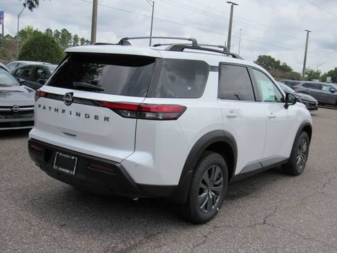 New 2026 Nissan Pathfinder SV FWD image 3