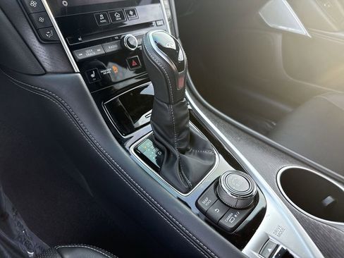 Used 2022 INFINITI Q50 Sensory image 19