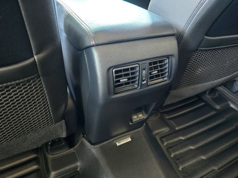 Used 2024 Toyota 4Runner TRD Off-Road Premium w/ Off Road Premium Plus Package AWD/4WD image 29