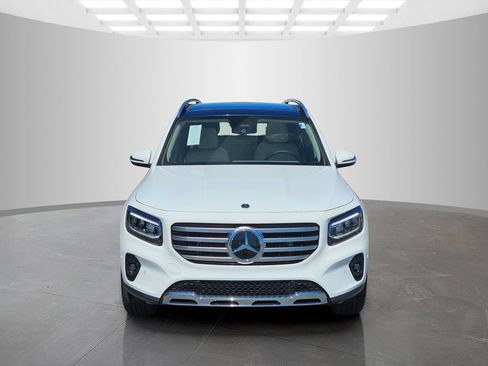 Used 2026 Mercedes-Benz GLB 250 image 2