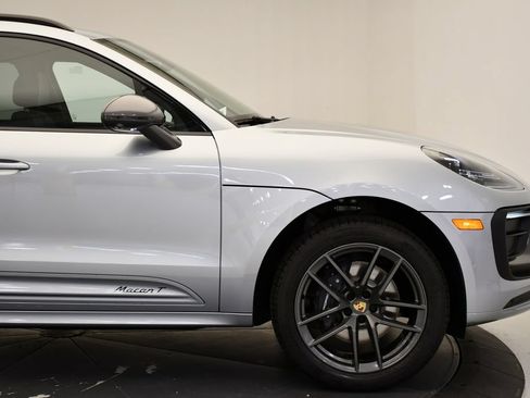 Certified 2026 Porsche Macan Turbo AWD/4WD image 15