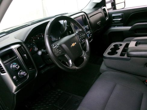 Used 2017 Chevrolet Silverado 1500 LT w/ All Star Edition AWD/4WD image 18