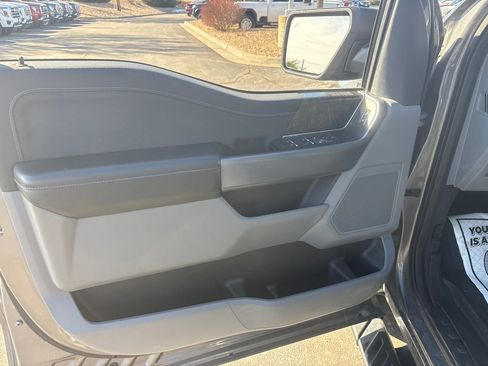 Used 2021 Ford F150 XLT w/ Equipment Group 302A High image 17